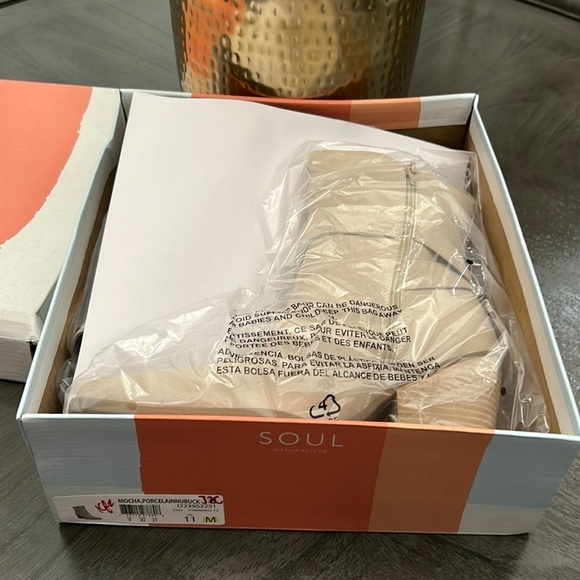 SOUL Naturalizer Mocha Boots (Women's) - Picture 2 of 15